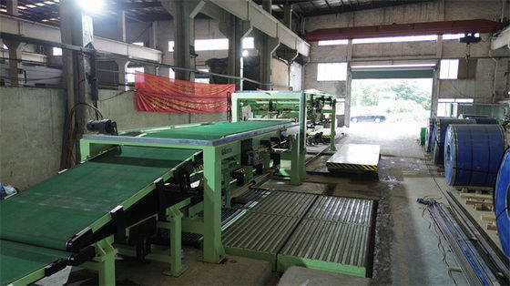 6 Hi Leveler Servo Cut naar lengtelijn met Edge Trimmer en Dual Stackers