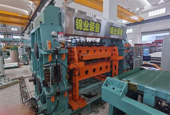 Automatische Roterende die Scheerbeurtvlieg aan Roestvrij staal 0,3 - 3 X 1000 200mm van de Lengtelijn wordt gesneden