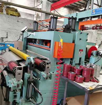 0.33mm Dikke Aluminiumrol die het Blad scheuren die van de Machine150m/min Hoge Precisie Machinelijn scheuren